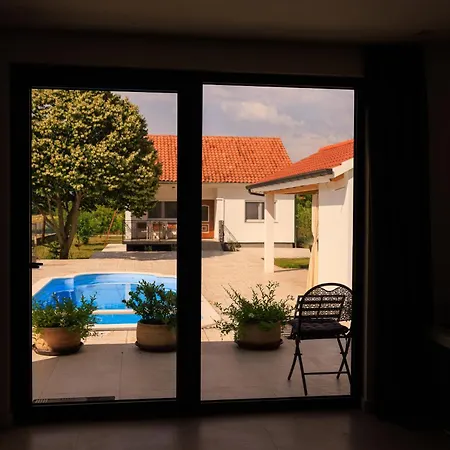 Country Side Mila Vikendica