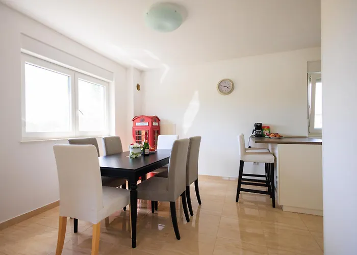 Country Side Mila Vikendica Kricke