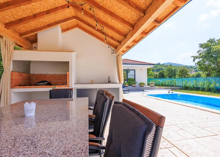 Country Side Mila Vikendica Kricke