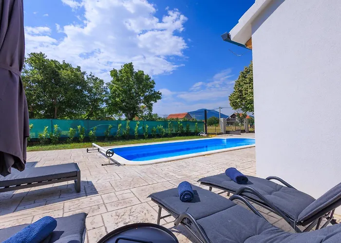 Country Side Mila Vikendica Kricke